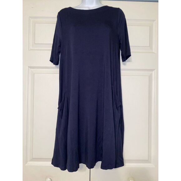 Casual Black Short Sleeve Midi Dress With Pockets - Picture 1 of 4
